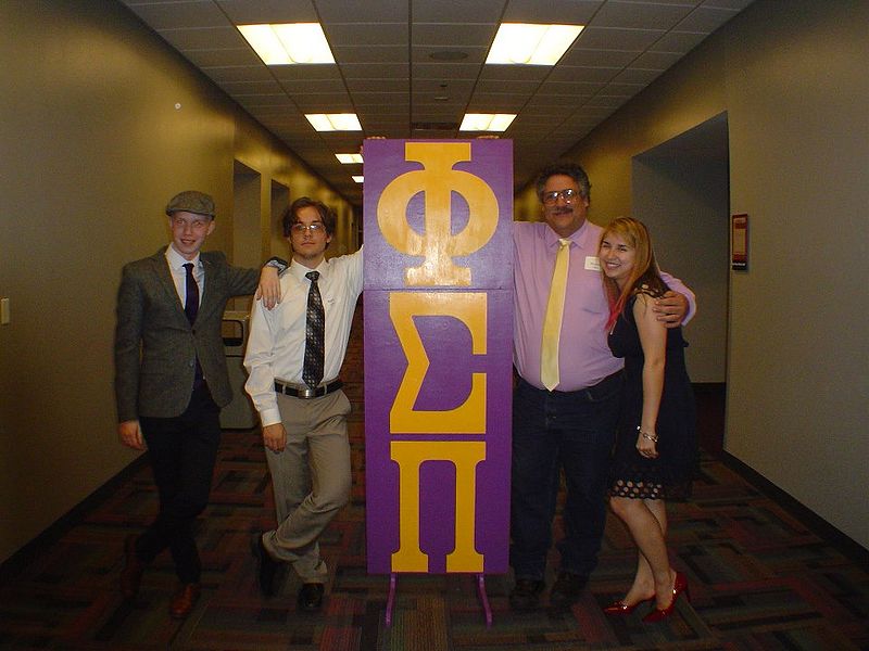 File:601537 10200800646523116 1178185901 n.jpg